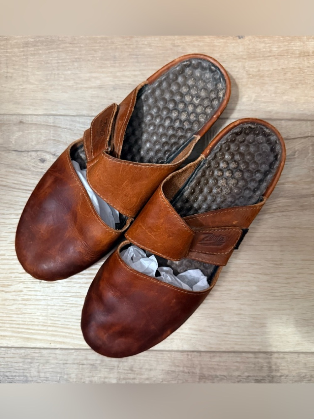 Zeeta leather mules Vintage Sz.38 EUC w/Adjustable Velcro leather strap